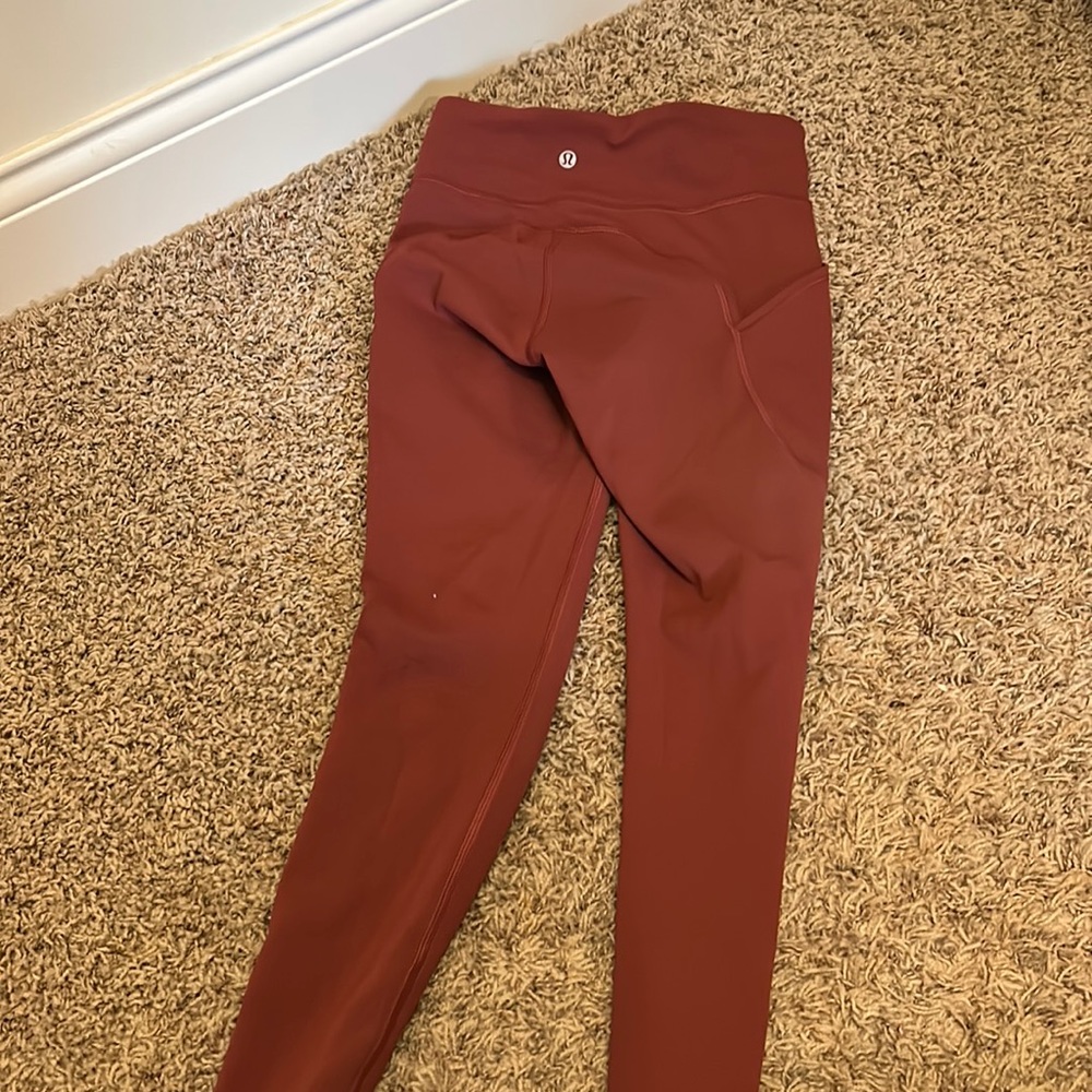 lululemon leggings reddish color size 4